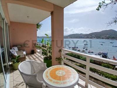 Apartamento renta fija con vista a la bahía de Pampatar desde la terraza. - Photo 1