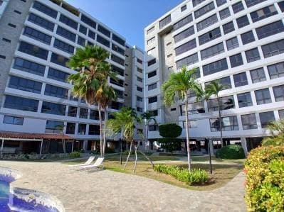 AMPLIO APARTAMENTO CON VISTA AL MAR EN PLAYA EL ANGEL,MUNICIPIO MANEIRO - Photo 2