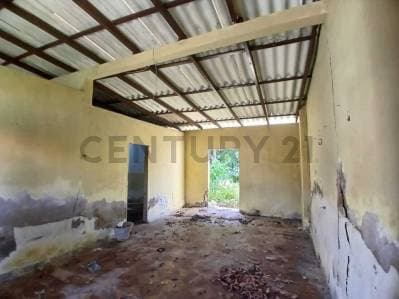 TERRENO IDEAL PARA COMERCIO O VIVIENDA FAMILIAR EN UBICACION PRIVILEGIADA - Photo 1
