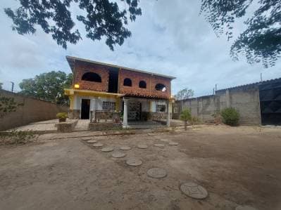 Terreno con Casa con Potencial en la Guardia Isla de Margarita