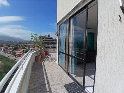 ¡ATENCIÓN INVERSIONISTAS! Penthouse dúplex para remodelar en Urb. Jorge Coll - Photo 4