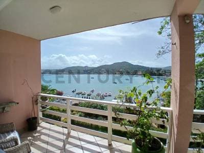 Apartamento renta fija con vista a la bahía de Pampatar desde la terraza. - Photo 6