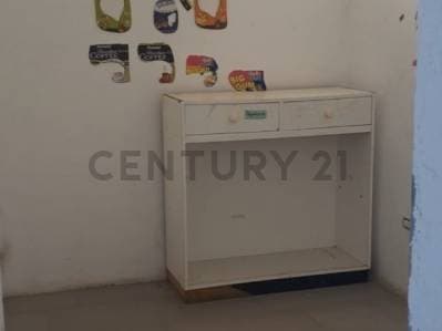 VENTA DE TERRENO CON BIENHECHURIA DE LOCAL COMERCIAL, OFICINAS, BAÑOS Y DEPOSITO - Photo 5