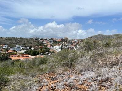 Venta terreno con vista al mar en Pampatar - Margarita