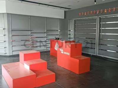 Local Comercial para zapatería, disponible para alquiler - Photo 5