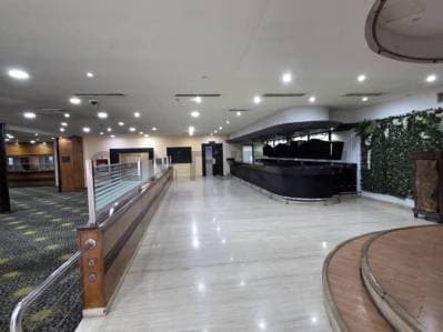 Local comercial de alto impacto en Porlamar de 1.472 m² - Photo 6