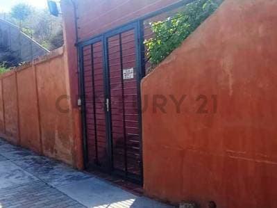 Townhouse en Los Robles - Photo 3