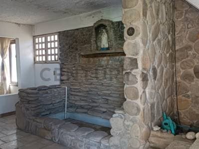 Oportunidad terreno de 800mt2 con 2 casas para remodelar en pampatar - Photo 3