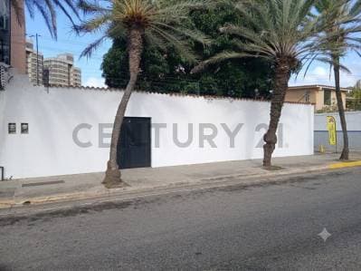 Propiedad Comercial-Residencial en Sabanamar-Porlamar sobre Terreno de 1.200 m². - Photo 2