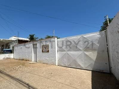 Casa en la Guardia, frente al mar Isla de Margarita