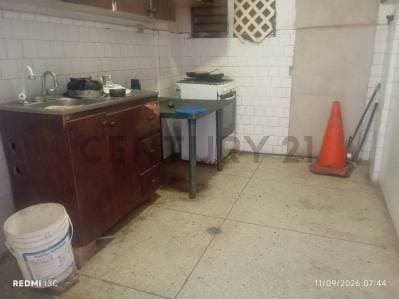 VENTA CASA EN LA ASUNCION PARA REMODELAR - Photo 6