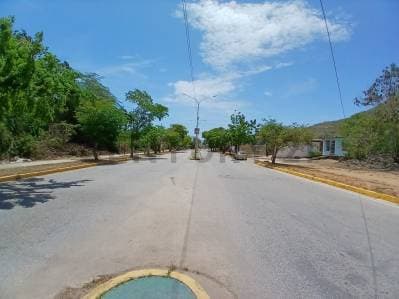 Terreno en Autopista El Valle - Porlamar | Ideal para Desarrollos Urbanísticos - Photo 6