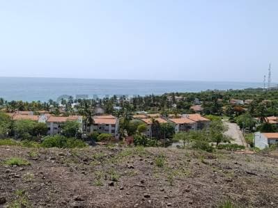 Terreno de uso Turístico, Residencial con Vista al mar, frente a playa Guacuco - Photo 1