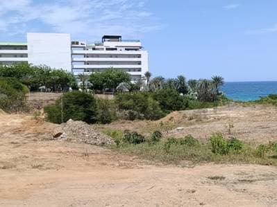 Terreno de uso turístico residencial 3.174mt2 frente a playa Guacuco - Photo 3