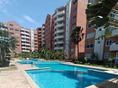 Venta de Apartamento en Residencias Los Cayos, Playas del Ángel, Pampatar.