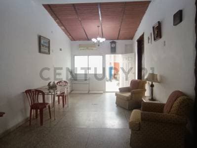 En venta casa para uso residencial o comercial en la Asunción Isla de Margarita - Photo 1
