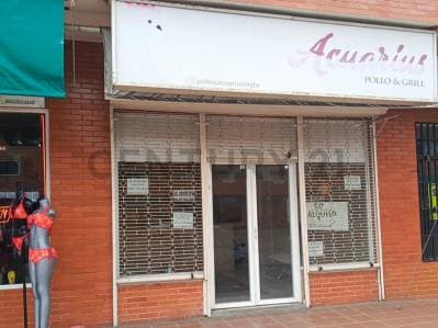 En alquiler local bien ubicado en Av. 31 de Julio, Antolin del Campo - Photo 1