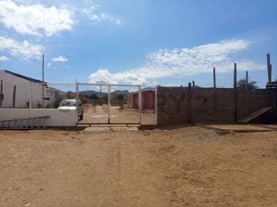 Lote de terreno con proyecto de town house en macanao,isla de margarita - Photo 1